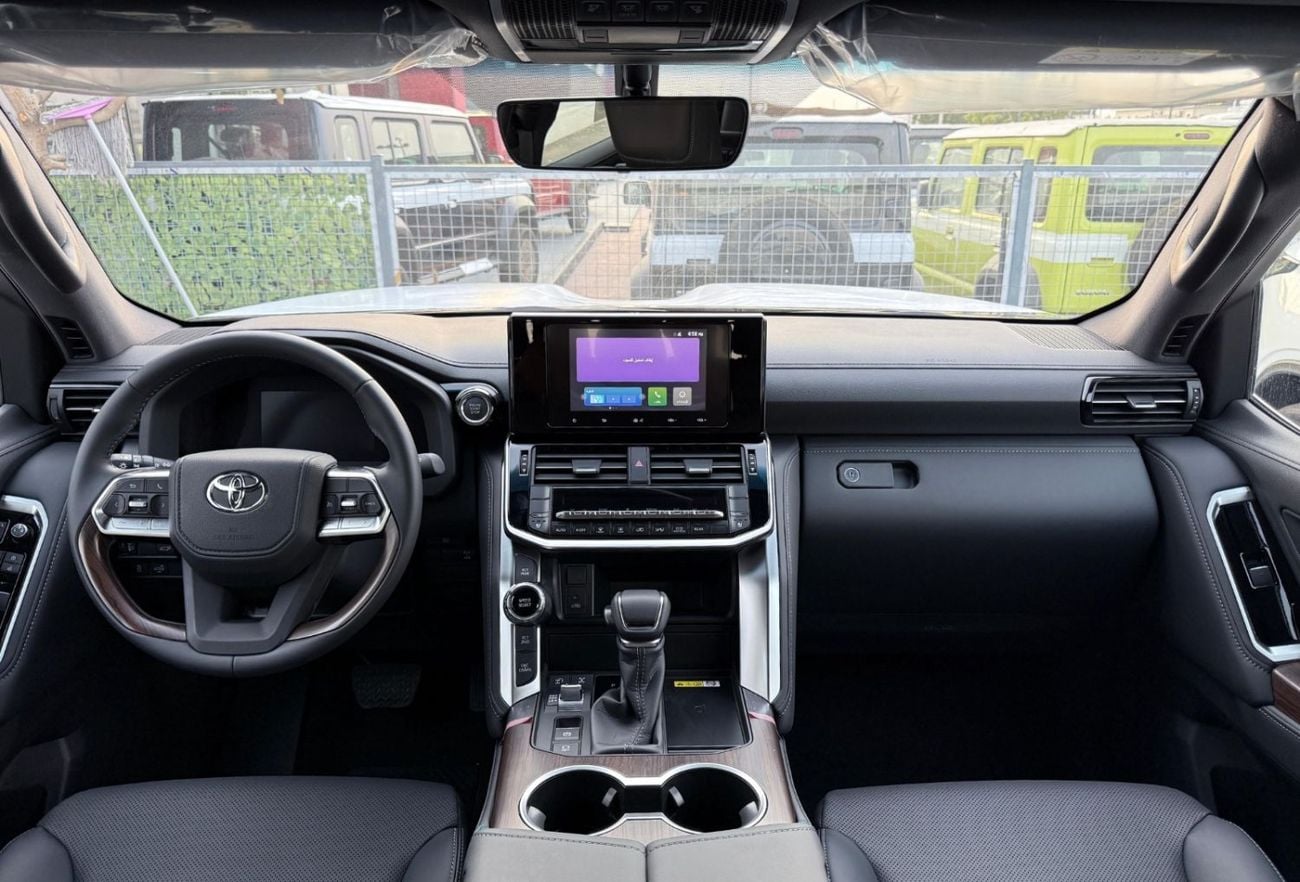 Toyota Land Cruiser LC300 GXR | 4.0L V6 PETROL | POWER WITH LEATHER SEATS | DVD CAMERA WITH SUNROOF | 2026MY