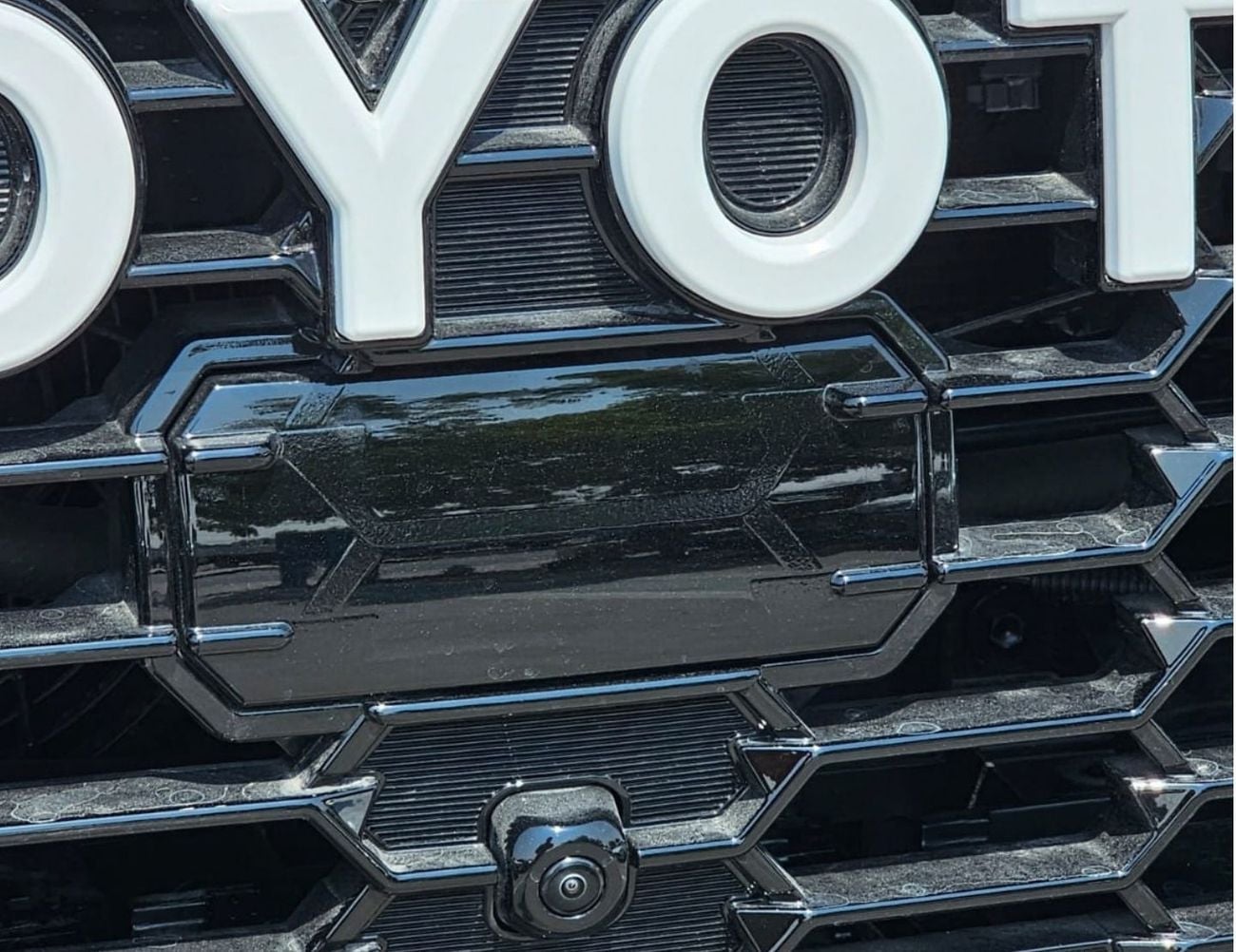 Toyota Land Cruiser GR SPORT HYBRID || 3.5L V6 4WD A/T | FULL OPTION (CODE # LC3HGR)