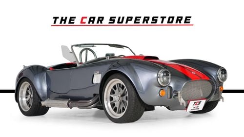 فورد شيلبي كوبرا Ford Performance-V8-Side Exhaust-Collectors Car