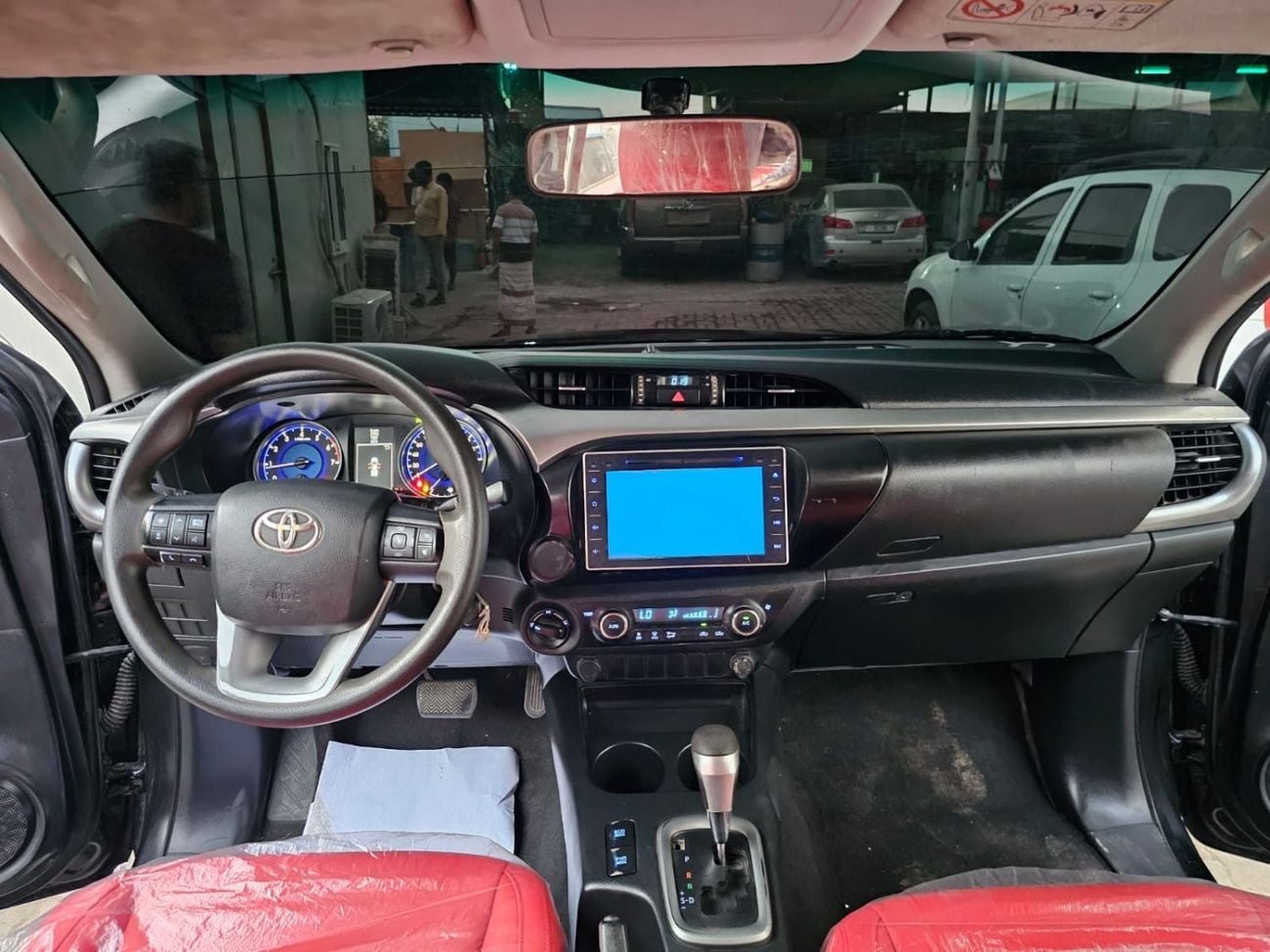 Toyota Hilux 2016model upgrade 2024Model adventure 2.7L petrol Engine Colour Black Transmission Automatic Interio