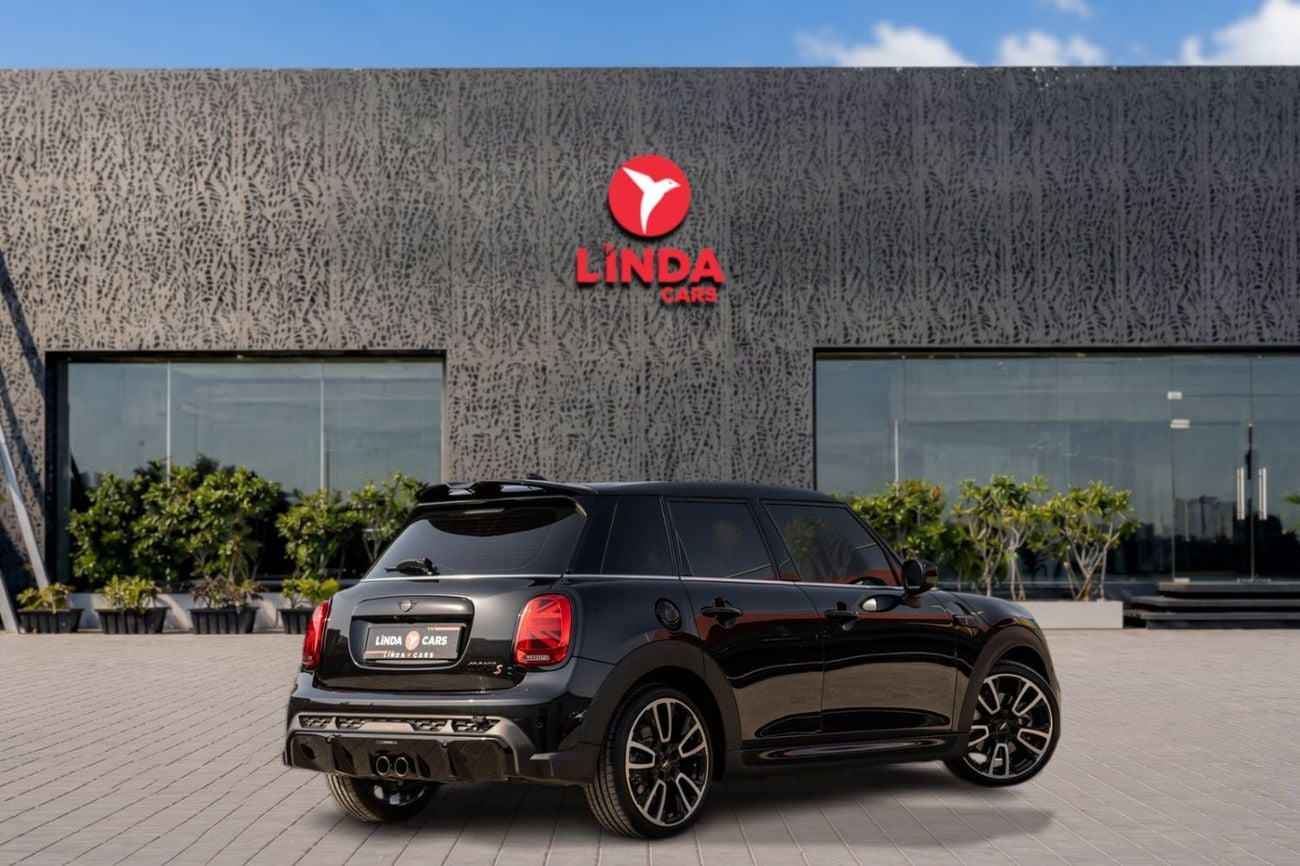 Mini Cooper S JCW MINI Hatch Cooper S 2024 GCC specs for 1,618.00 AED monthly