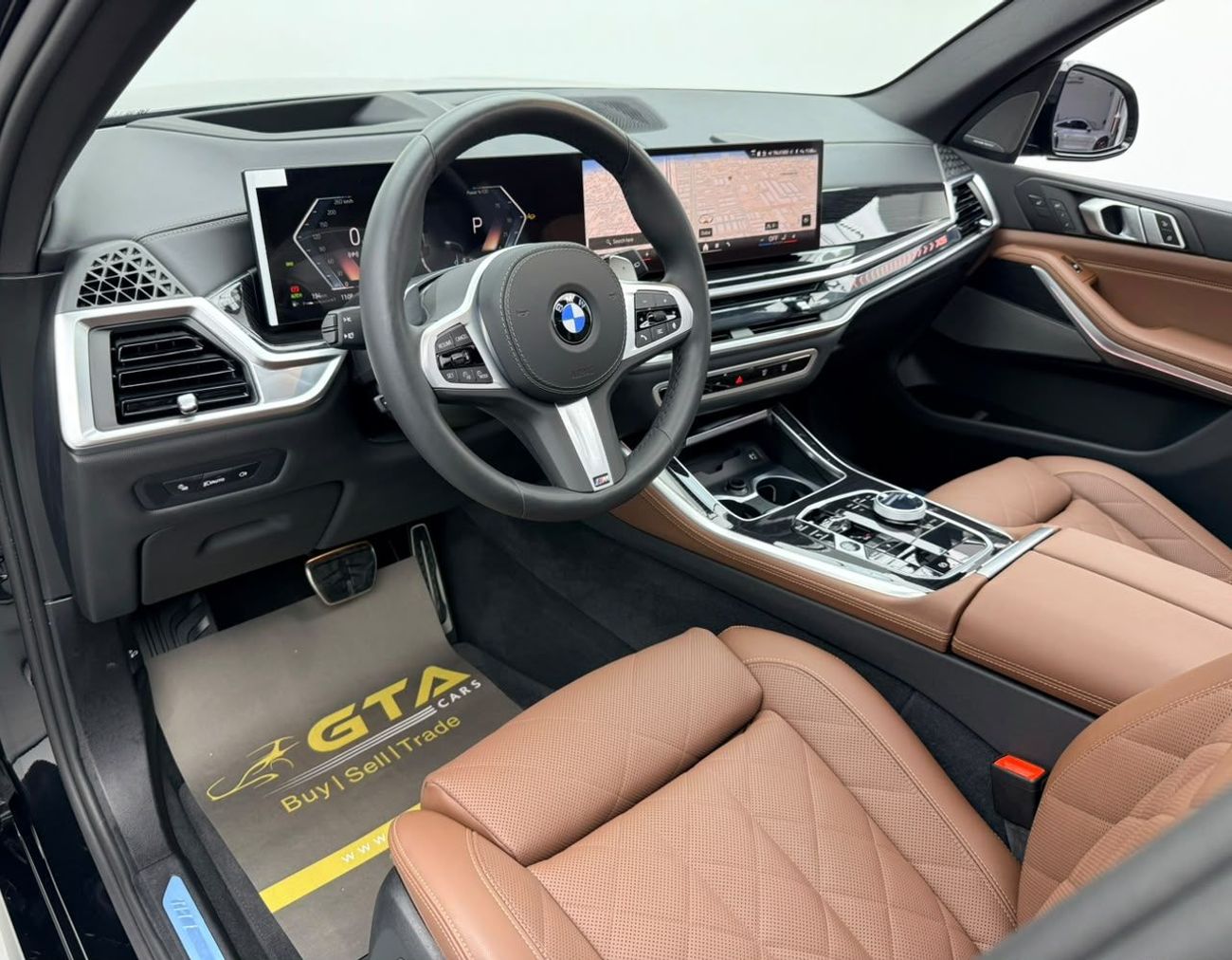 BMW X5 XDRIVE40i EXCLUSIVE M SPORT PACKAGE 2025 BMW X5 xDrive40i M-Sport, 2030 BMW Warranty + Service Pack, Low Km, Fully Loaded, GCC