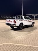 Toyota Hilux GLX - G WHITE/RED KEY START 2026
