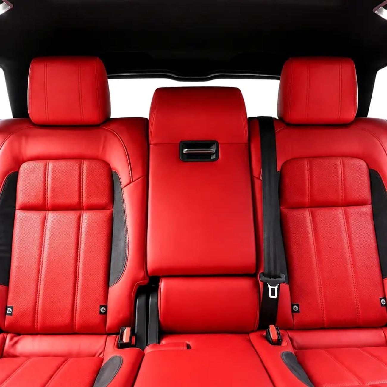Land Rover Range Rover Sport HSE DYNAMIC 2,394 P.M • 0% Downpayment • HSE Dynamic • 1 Year Warranty