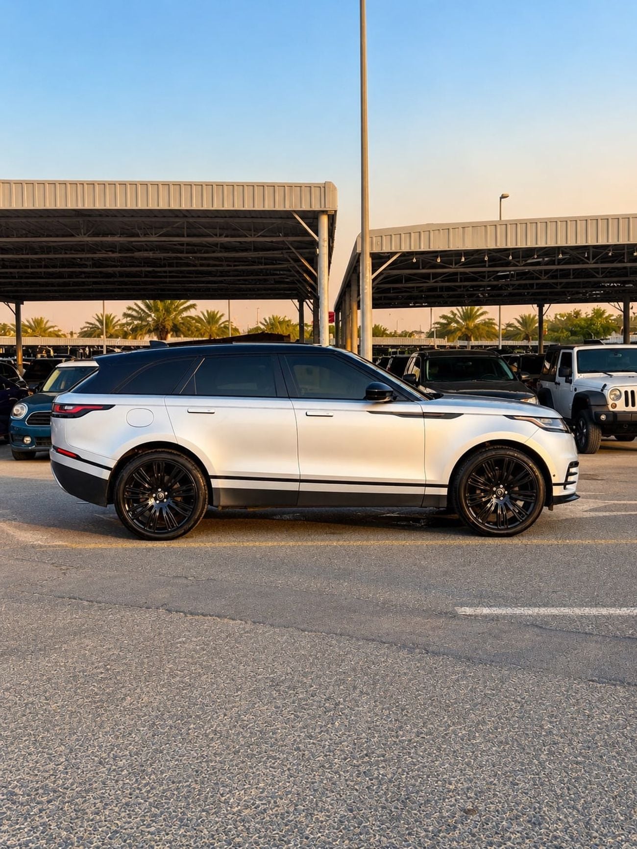 لاند روفر رينج روفر فيلار S 2019 Range Rover Velar P380 S Black Edition
