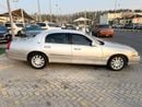 Lincoln Town Car SIGNATURE VERY CLEAN CAR LOW MILEAGE