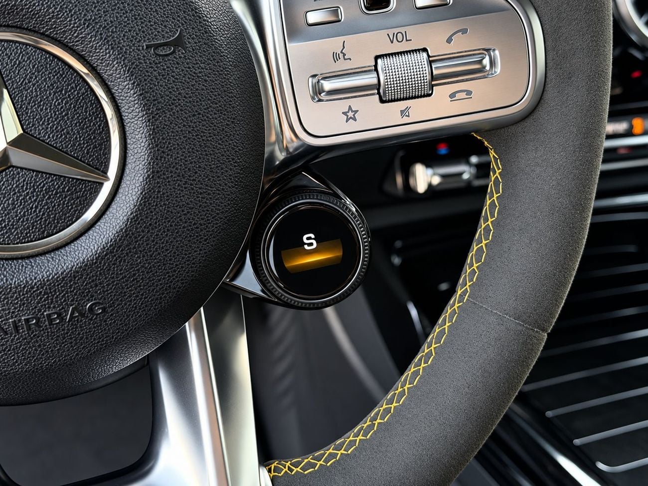 Mercedes Benz A45 AMG- S