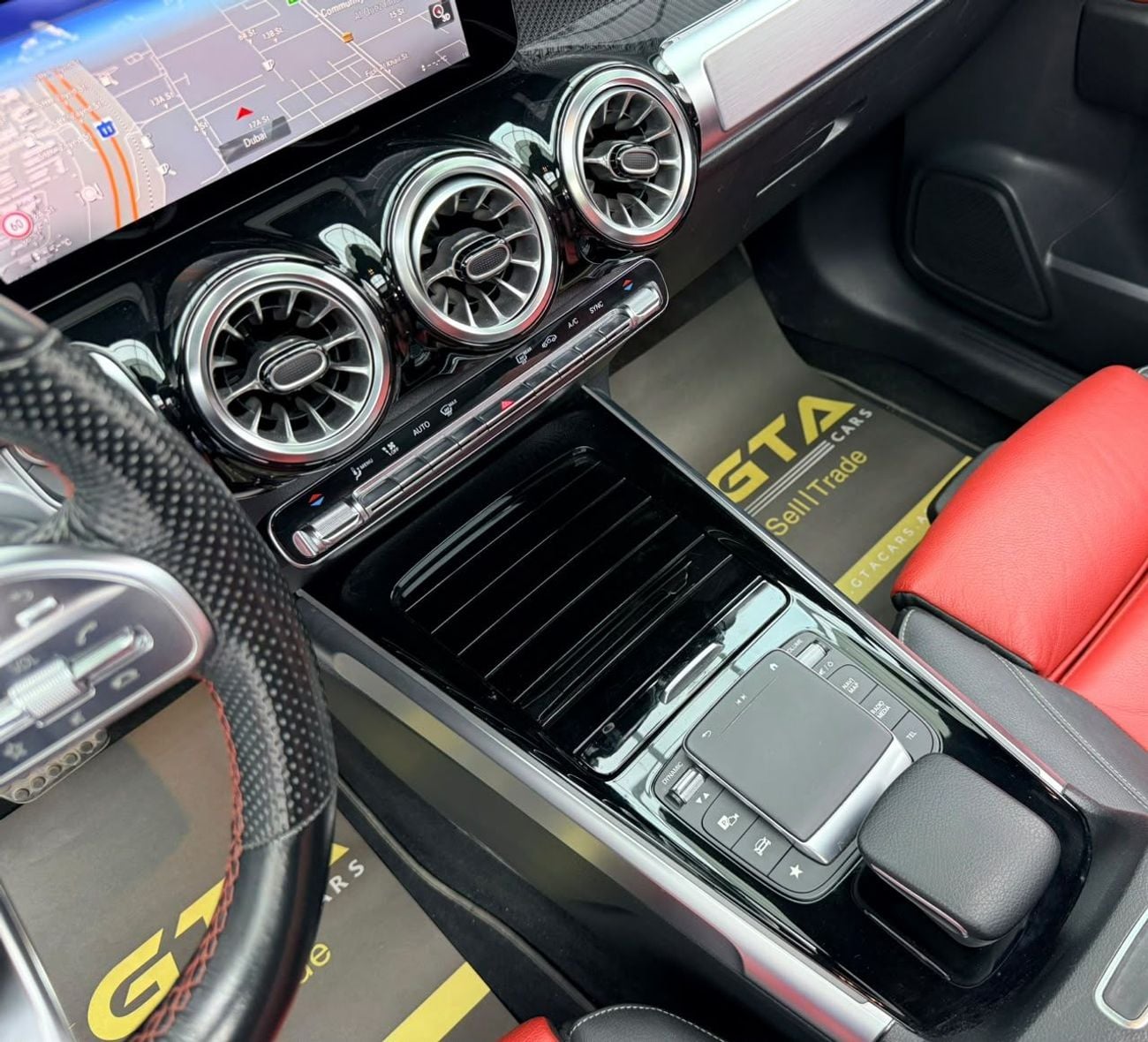Mercedes Benz GLB250 4MATIC 2023 Mercedes Benz GLB250 4Matic, 2028 MB Warranty + Service Pack, Full MB Service History, GCC