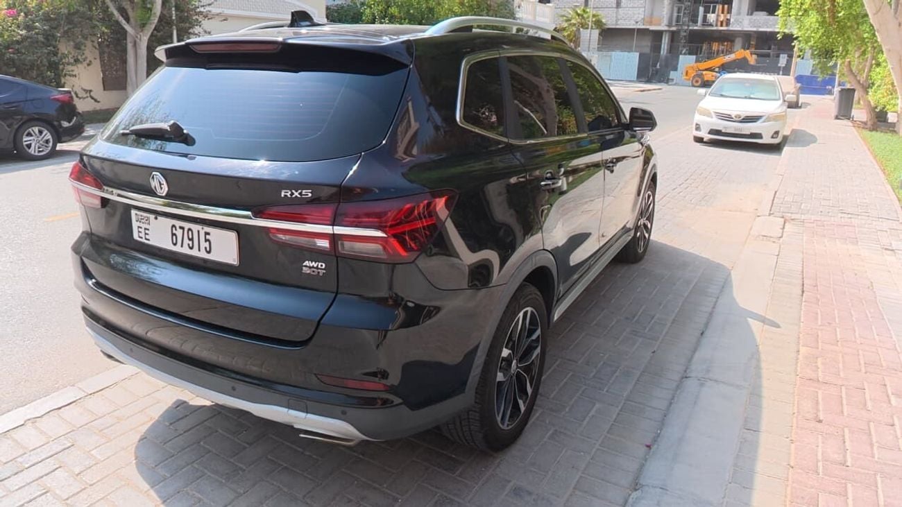 أم جي RX5 لاكجوري LUXURY