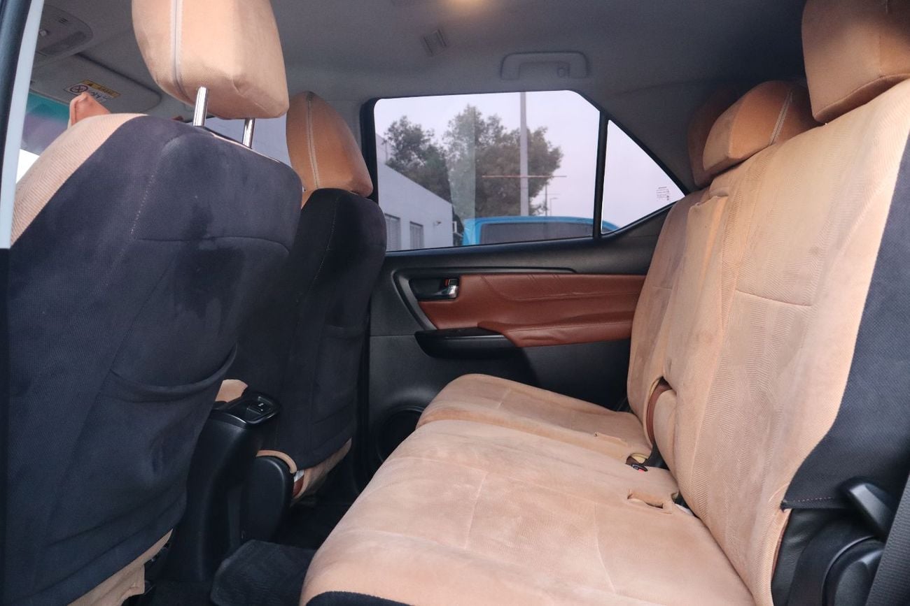Toyota Fortuner EXR