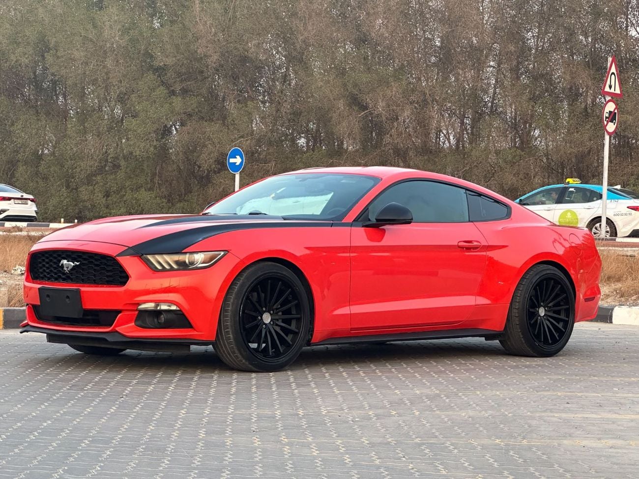 Ford Mustang STANDARD