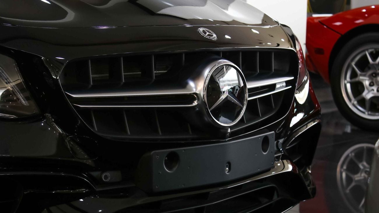 Mercedes Benz E63 AMG S 4 Matic