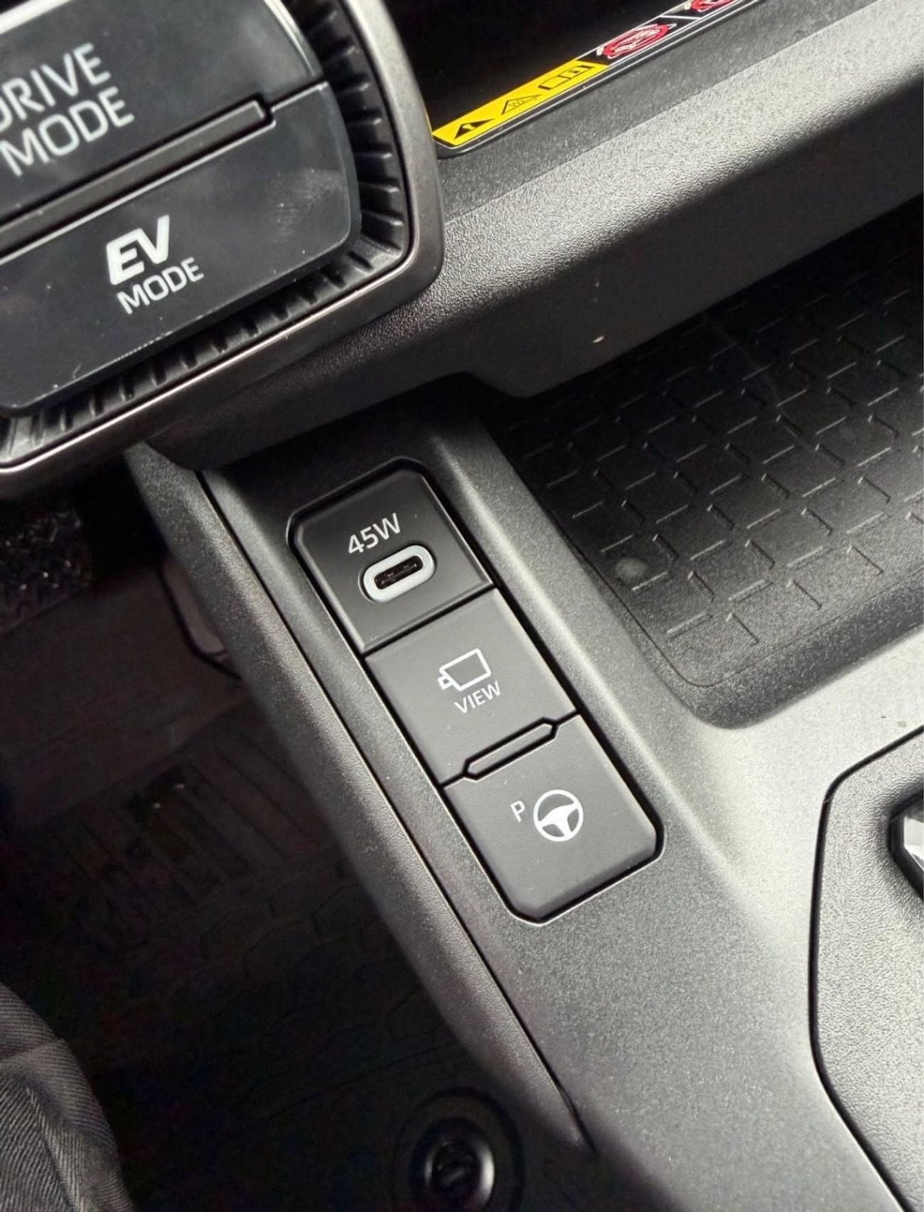 Toyota RAV4 XSE HEV