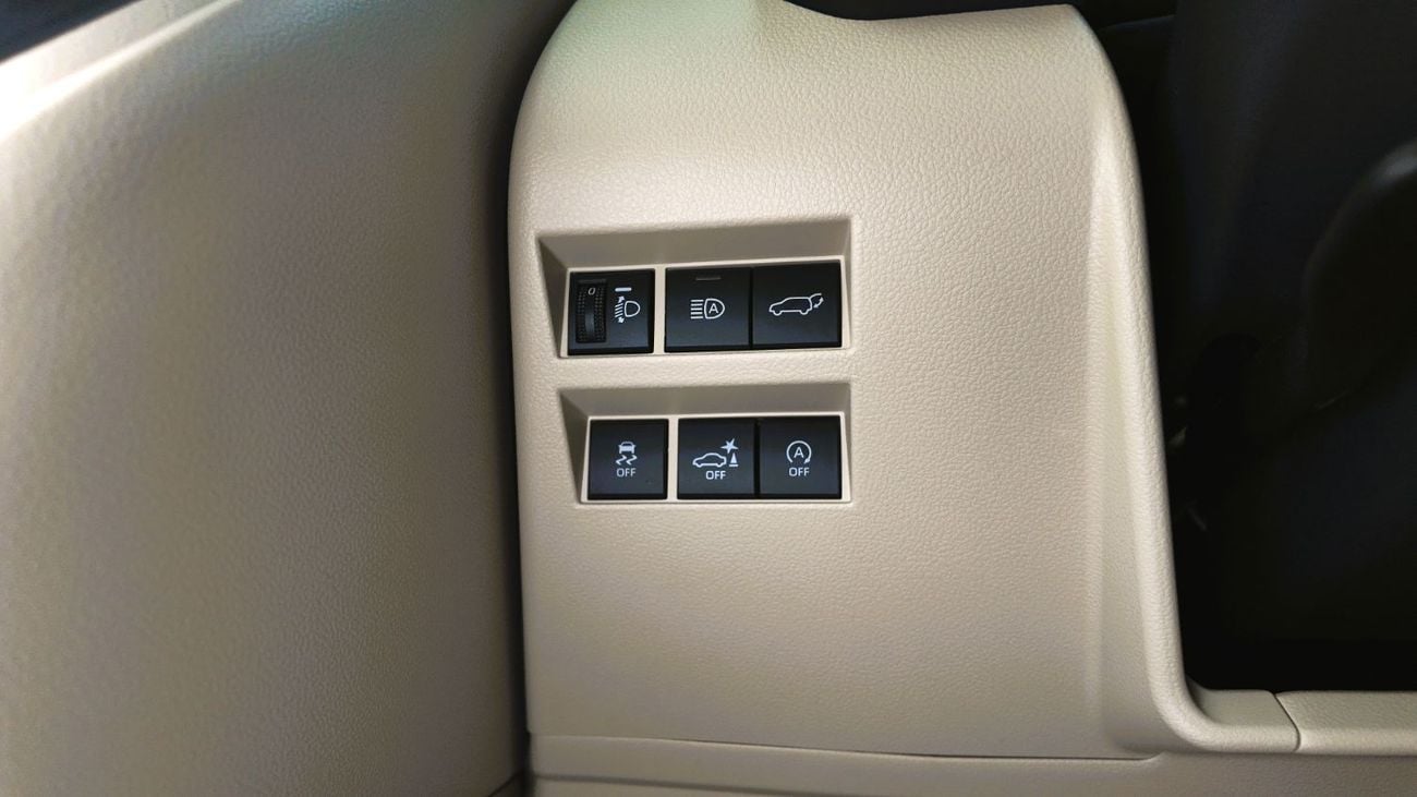 Toyota Land Cruiser GXR