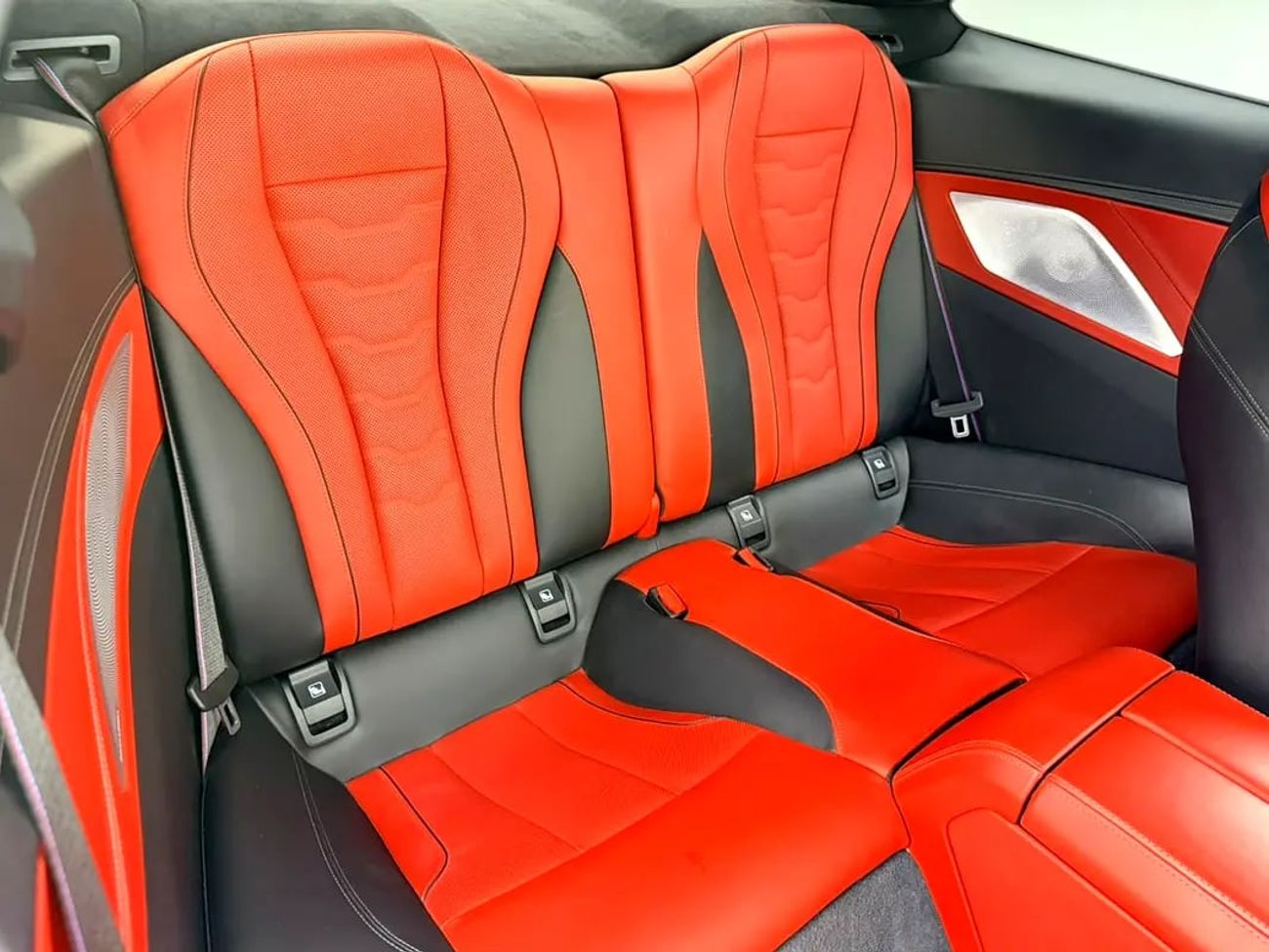 BMW M8 M850i xDrive Coupe, Service Pack, Warranty, Full Service History, GCC