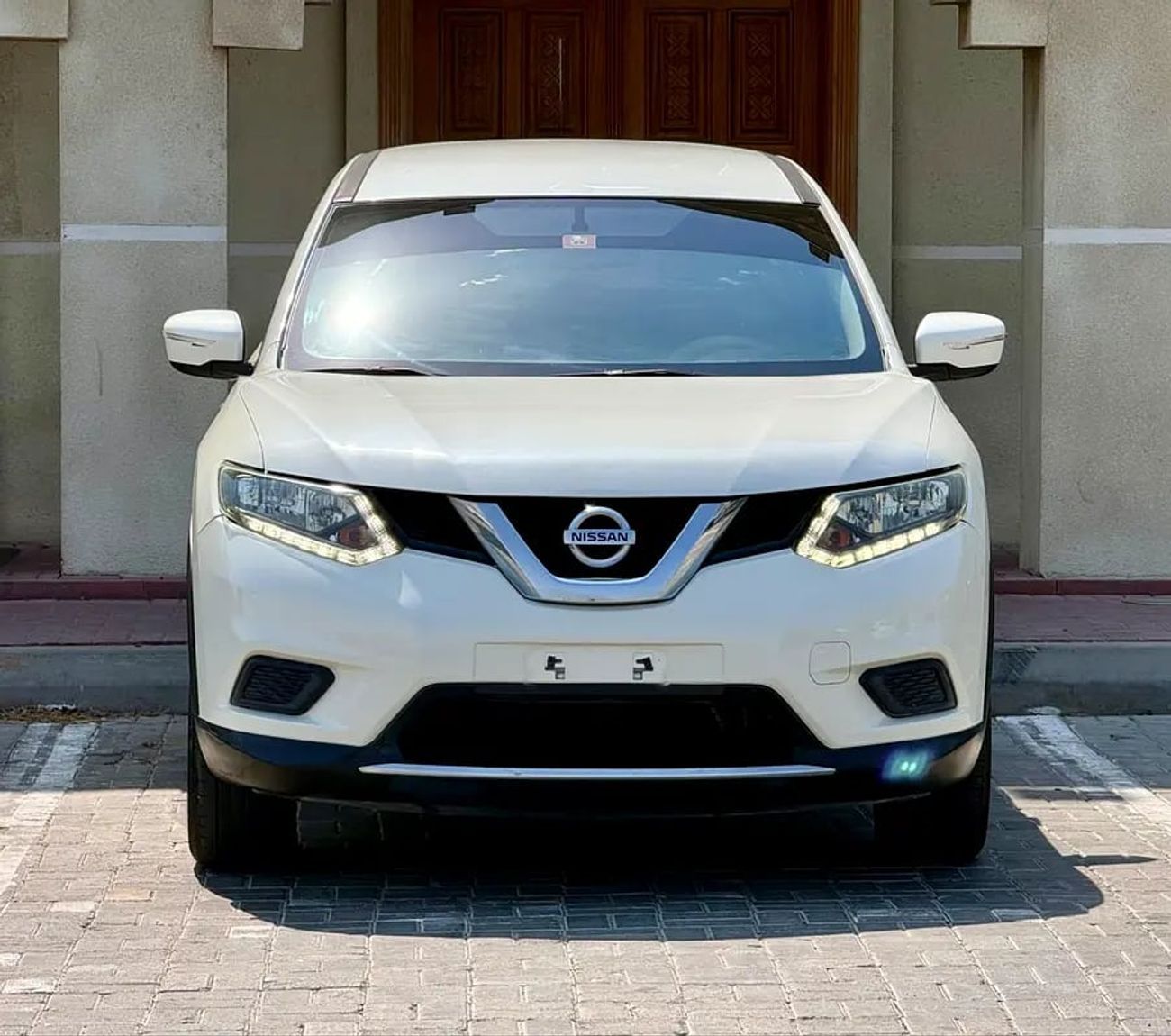 Nissan X Trail نيسان اكس تريل خليجي بحالة ممتازة SE GCC Specs