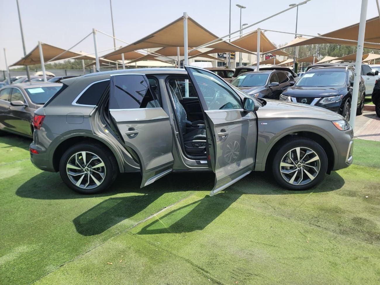 أودي Q5 45 TFSI S-LINE S Line