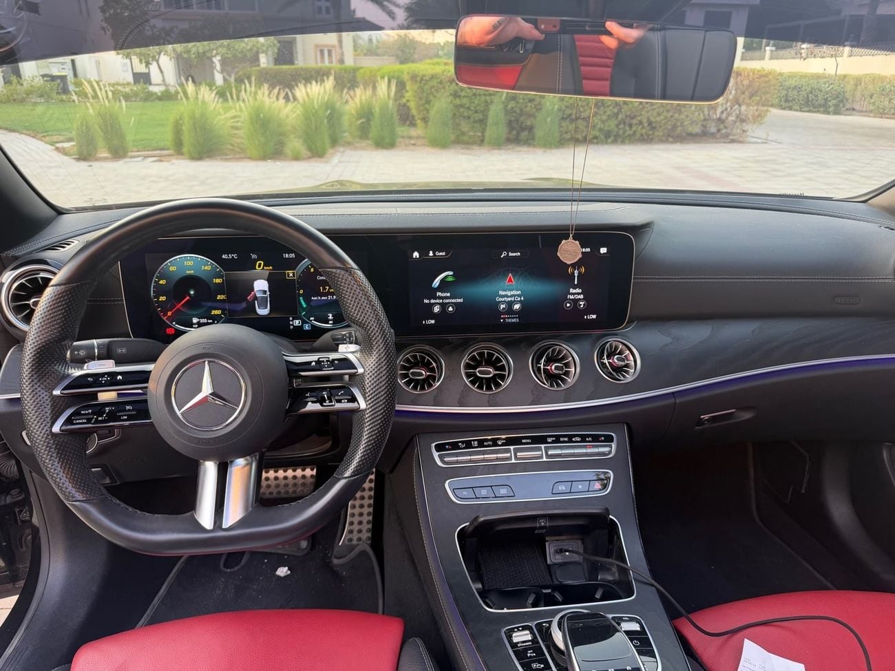 مرسيدس بنز E200 CABRIO