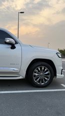 تويوتا لاند كروزر VXR