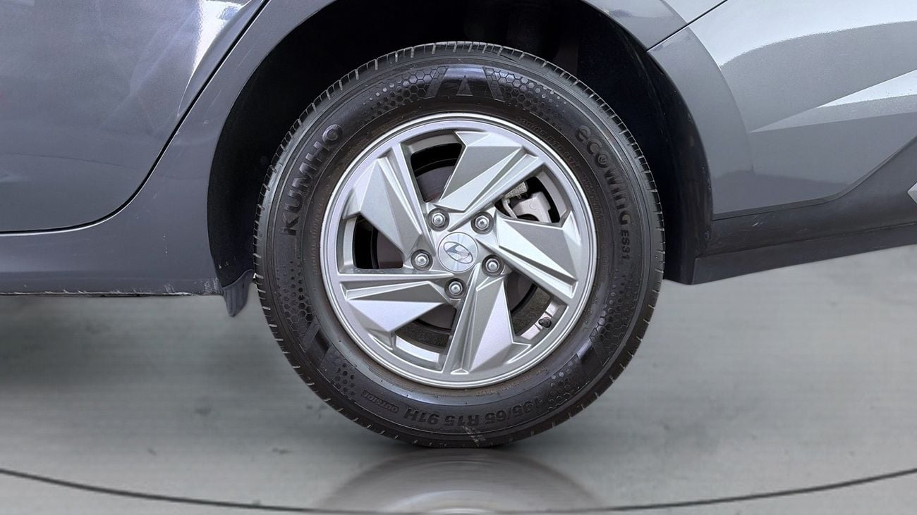 Hyundai Elantra SMART | Guaranteed Warranty | 0 Down Payment