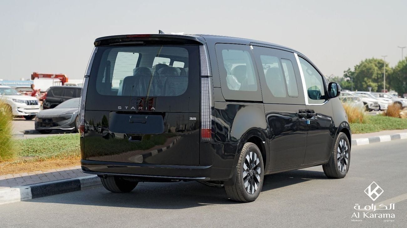 Hyundai Staria LUXURY | 3.5L - 9 Seater, 360° Rotating Seats, Push Start, Cruise Control, Remote Door