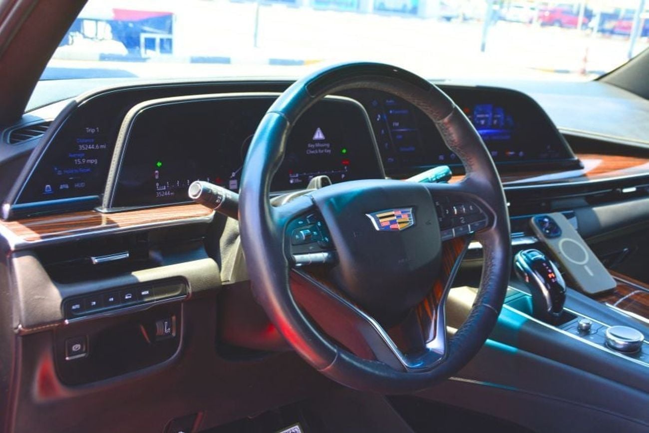 Cadillac Escalade PREMIUM LUXURY