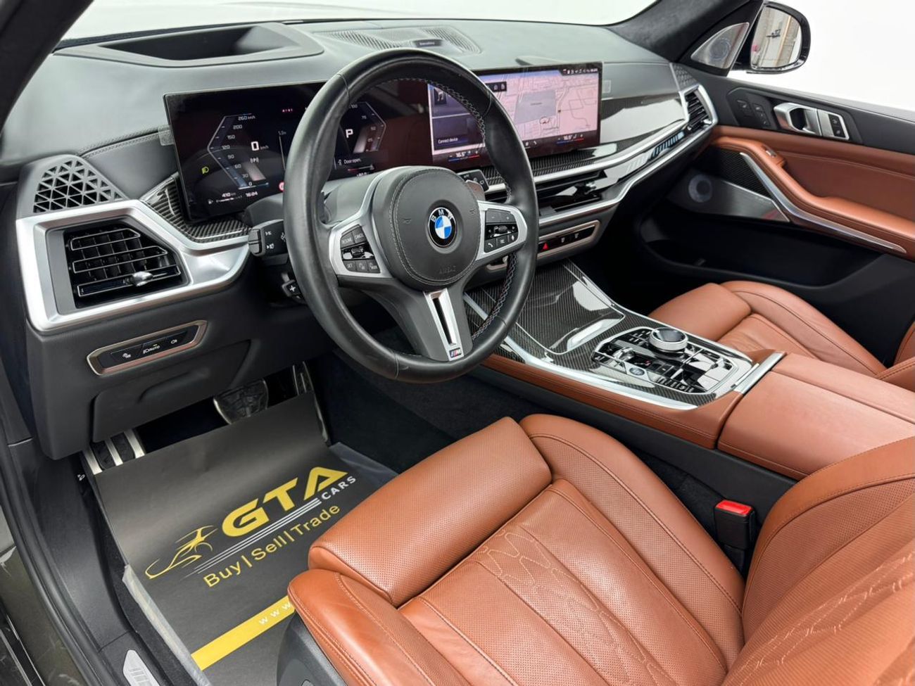 BMW X7 M60i XDRIVE 2024 BMW X7 xDrive, 10/2028 BMW Warranty and Service Pack, BMW Service History, GCC