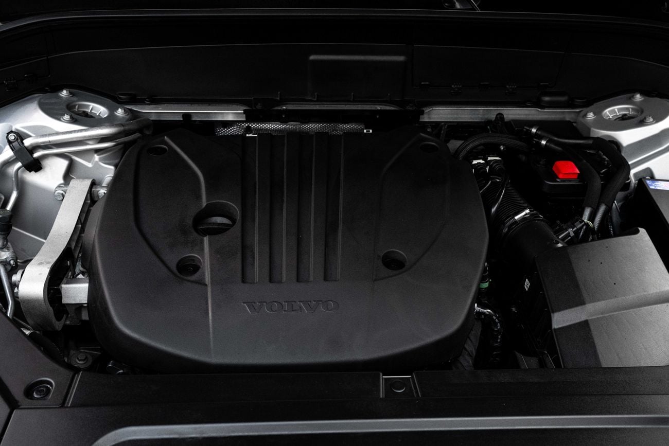 Volvo XC90 B5 PLUS BRIGHT XC90 B5 Plus Bright | 2,938 P.M | 0% Downpayment | VOLVO WARRANTY