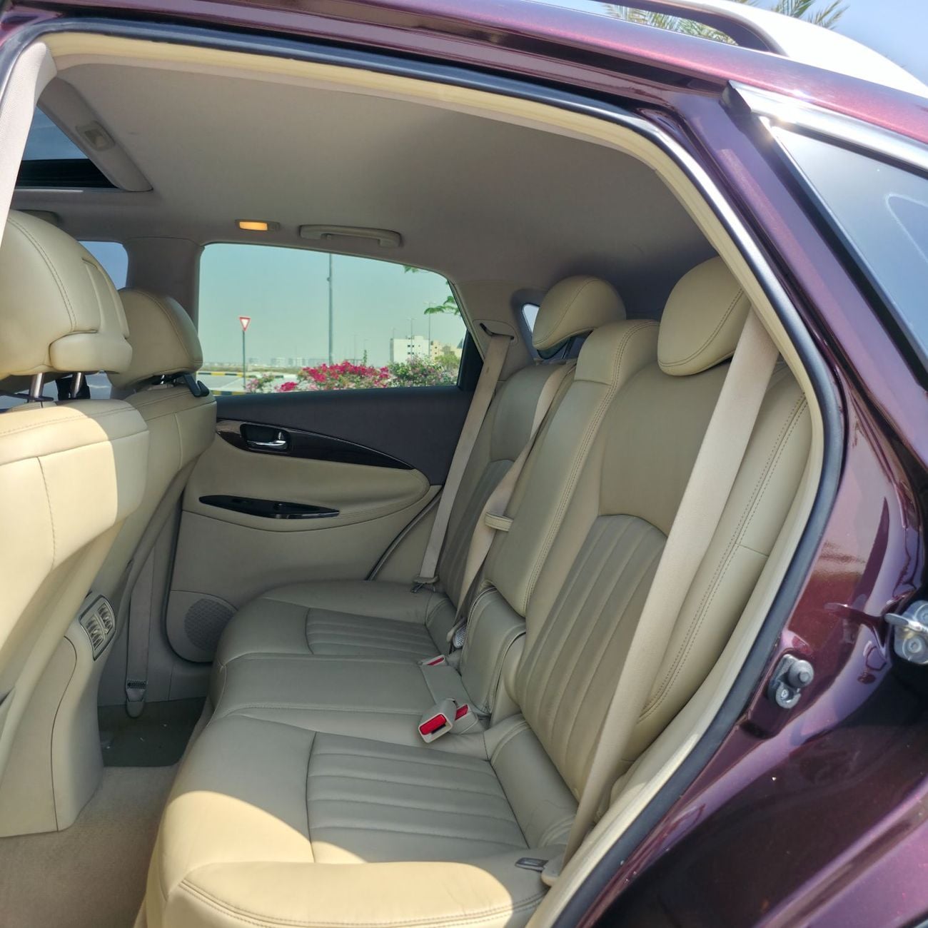 إنفينيتي QX50 بريميوم