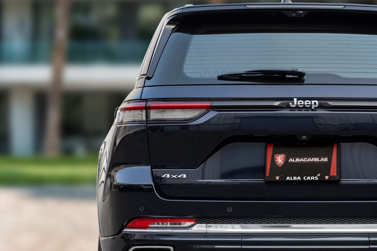 جيب جراند شيروكي Overland Grand Cherokee Overland | 3,721 P.M | 0% Downpayment | Perfect Condition!