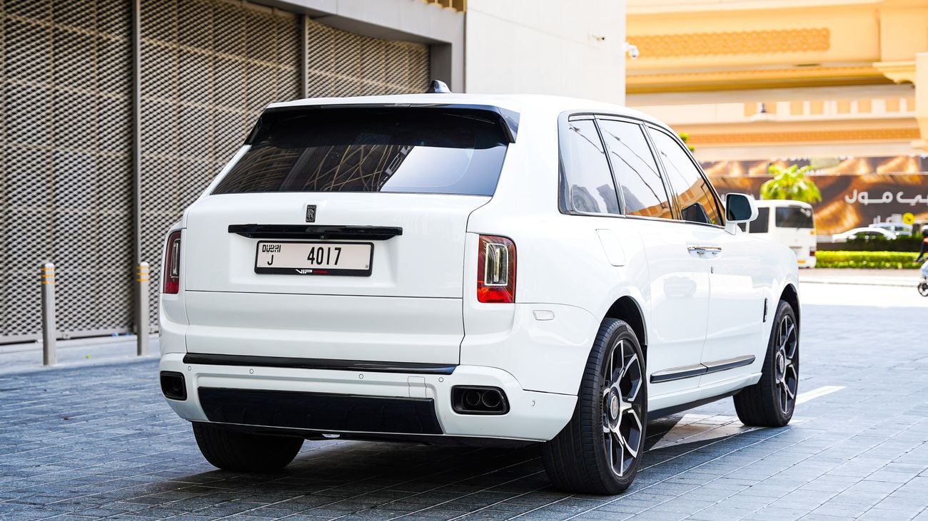 Rolls Royce Cullinan BLACK BADGE
