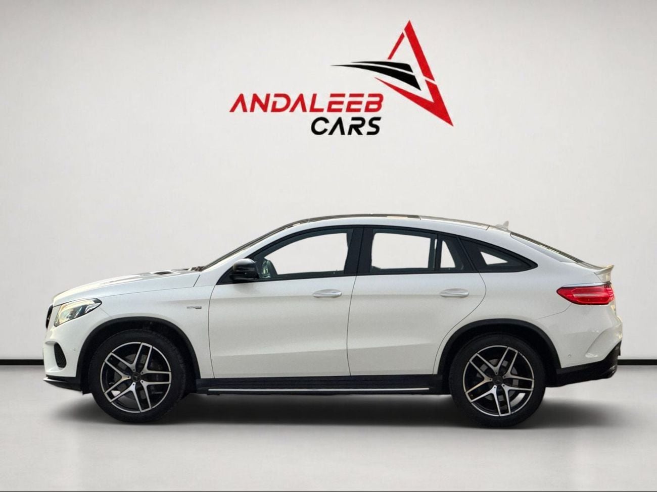 Mercedes Benz GLE43 AMG STANDARD COUPE 4MATIC | GCC | AAA WARRANTY UNTIL 2029