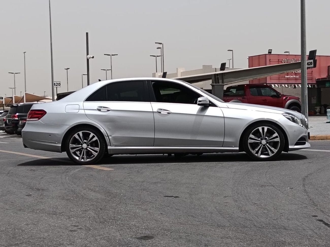 مرسيدس بنز E300 AVANTGARDE SPORT