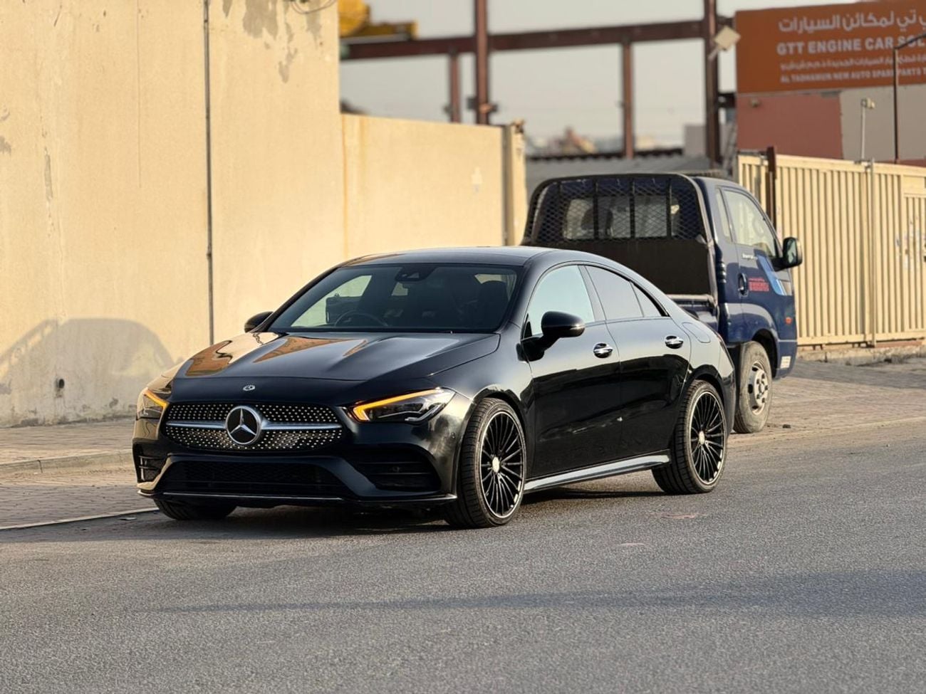 Mercedes Benz CLA250 PREMIUM