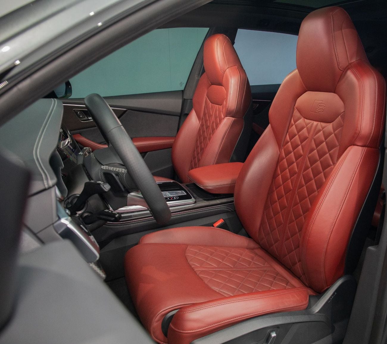 Audi SQ8 STANDARD