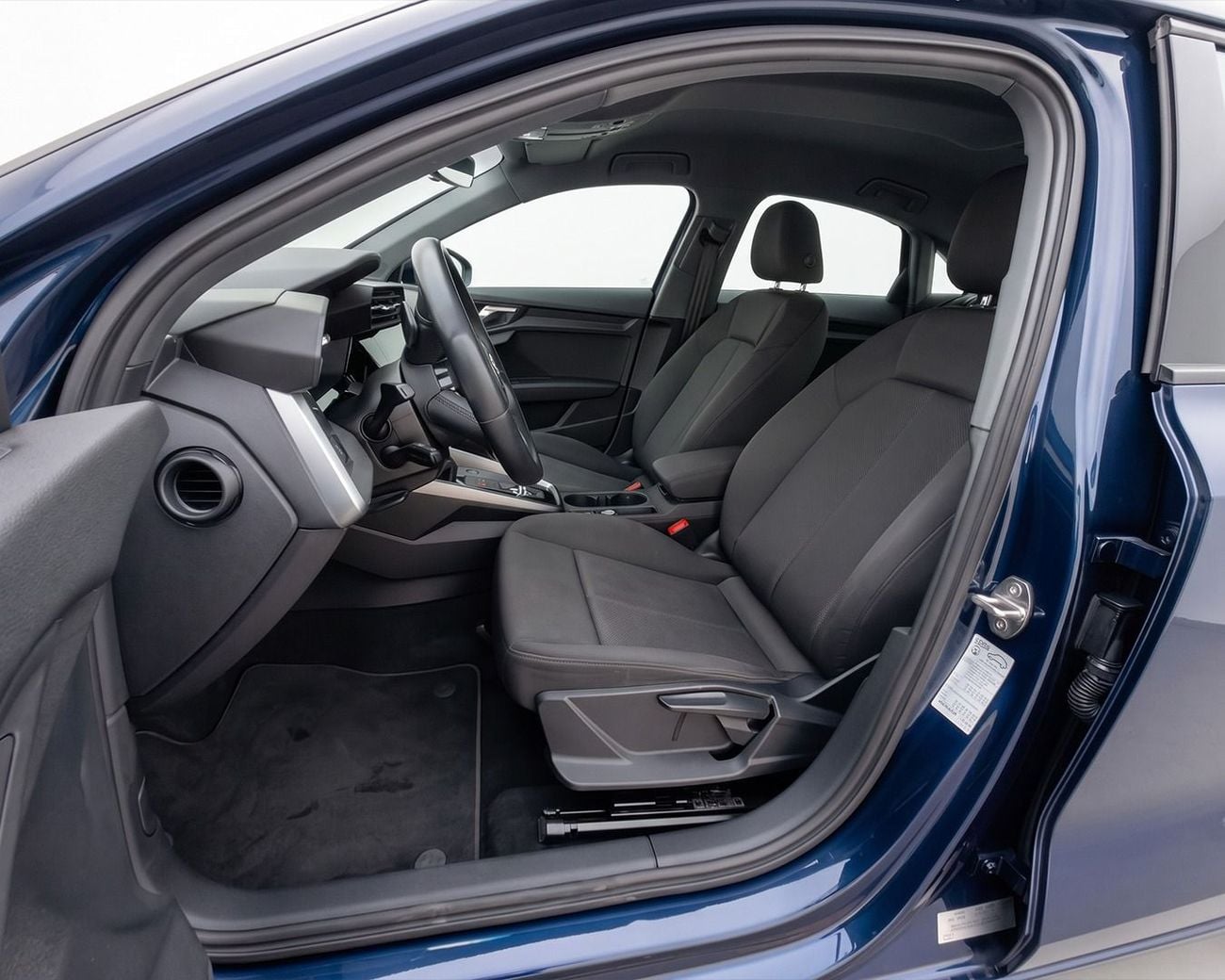 أودي A3 35 TFSI l GCC Specs | AED 881 / Monthly
