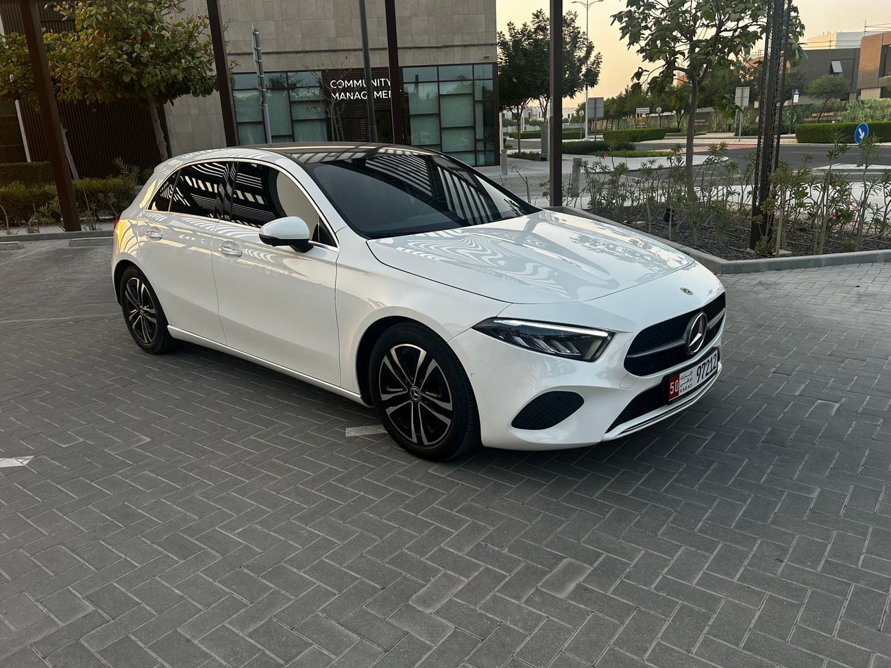 Mercedes Benz A200 PREMIUM PLUS