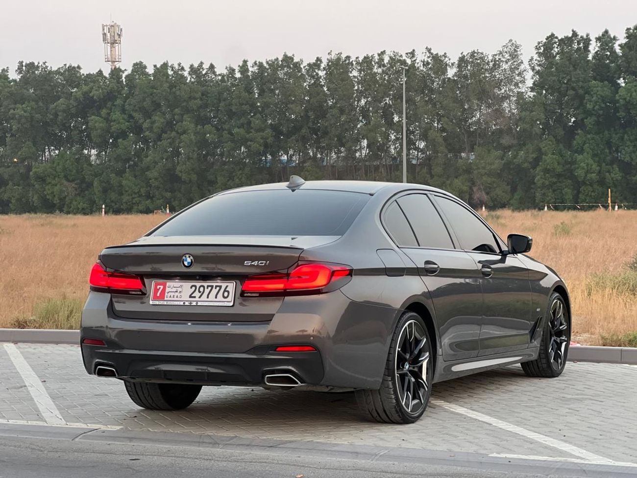 BMW 540i M SPORT COMFORT