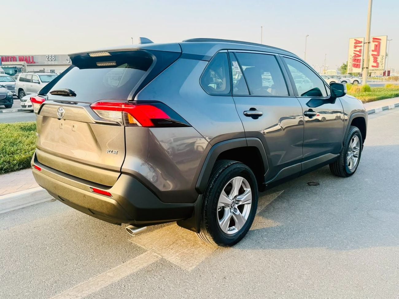 تويوتا راف ٤ RAV4 XLE