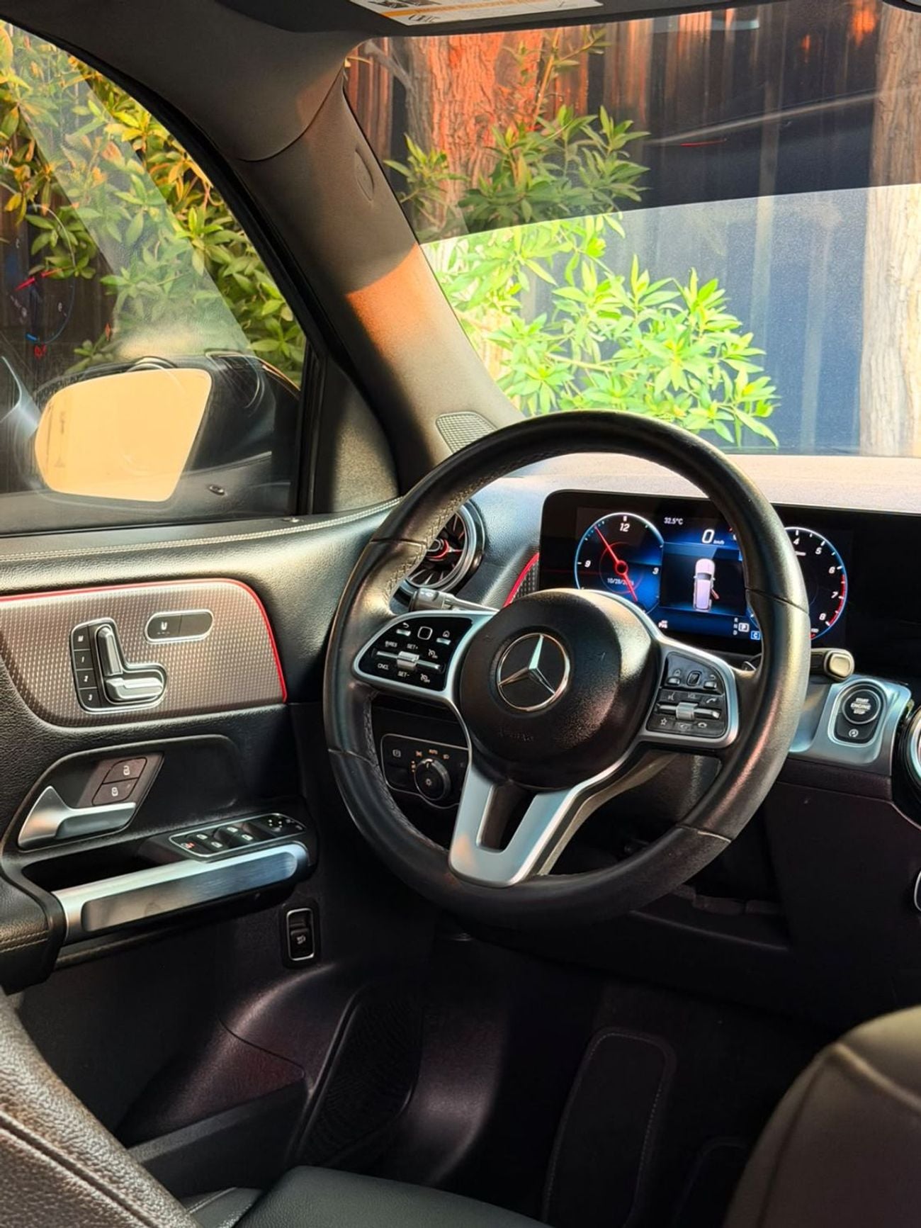 Mercedes Benz GLB250 4MATIC