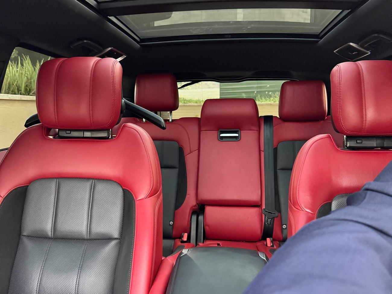 لاند روفر رينج روفر سبورت HST