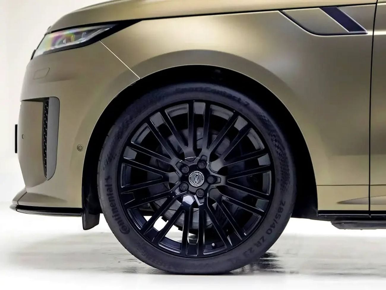 Land Rover Range Rover Sport SV EDITION ONE | European Spec | With Warranty and Service Contract