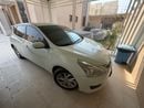 Nissan Tiida SV