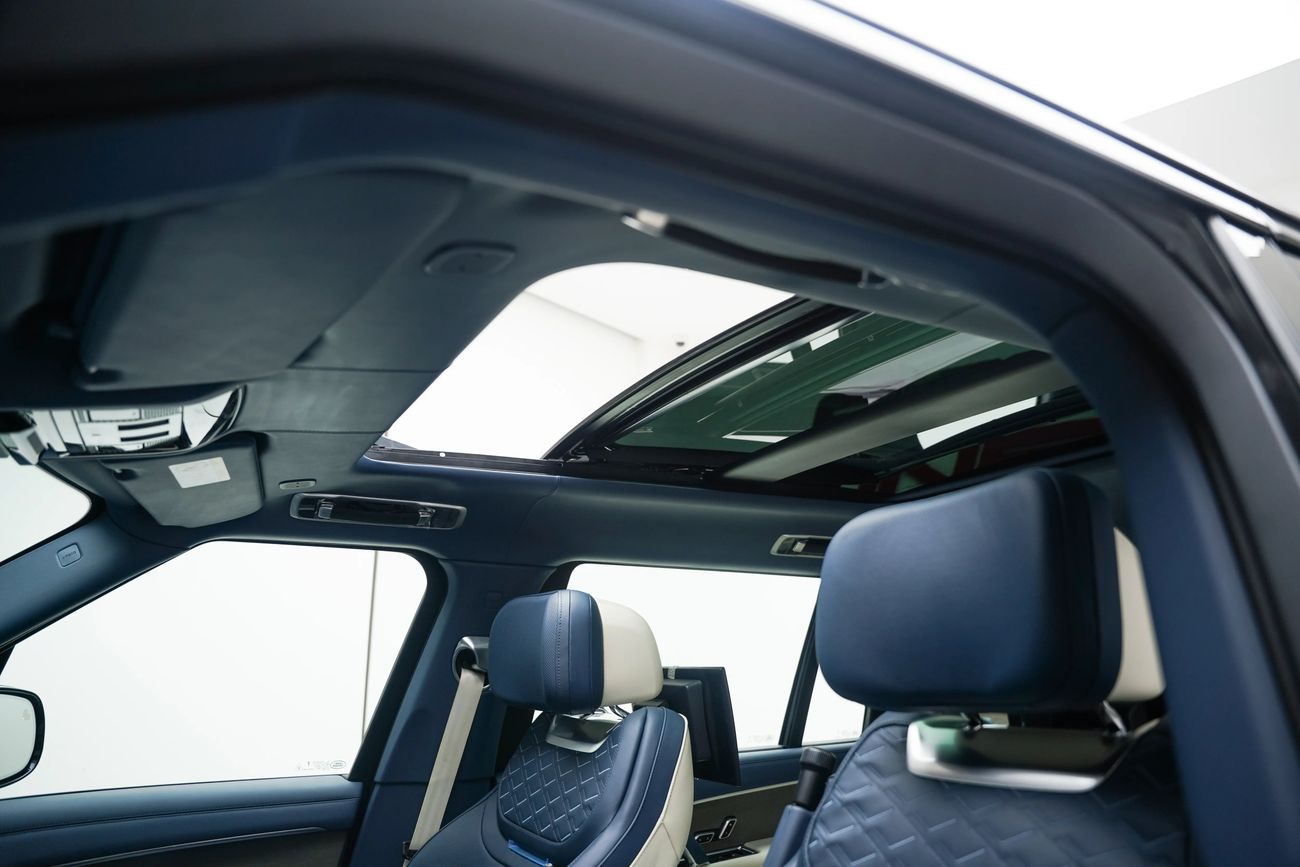 Land Rover Range Rover SV LWB P615