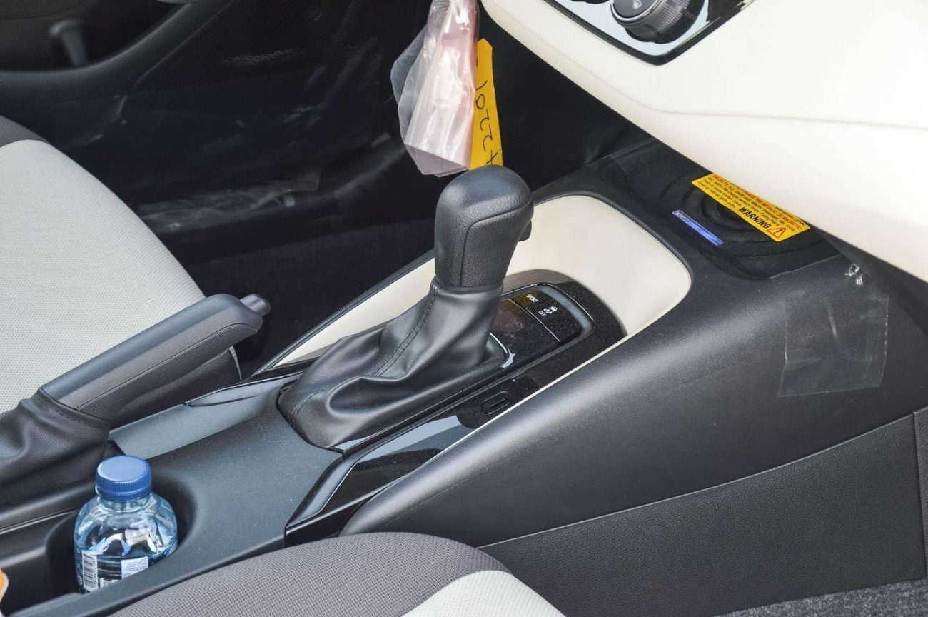 تويوتا كورولا XLI 2.0L FWD PETROL SEDAN 2026