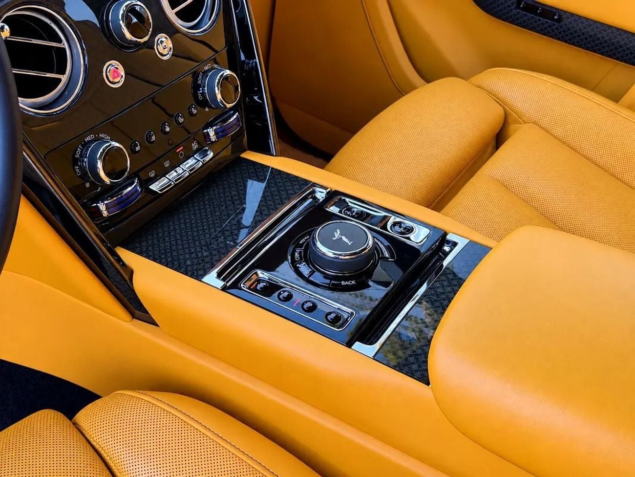 Rolls Royce Cullinan BLACK BADGE