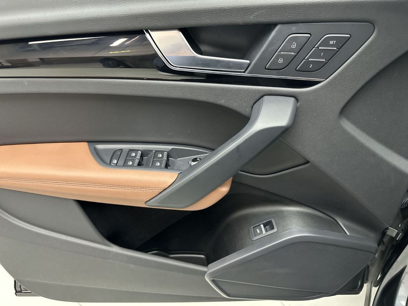 Audi Q5 45 TFSI SPORTBACK S-LINE (Ref# 016893)