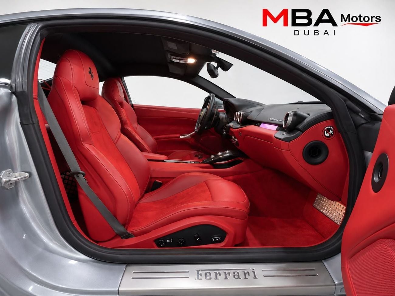 فيراري F12 BERLINETTA