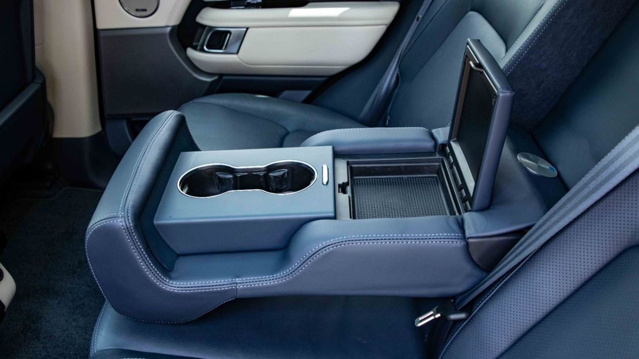 Land Rover Range Rover VOGUE | 2018 | For Local Registration +10%