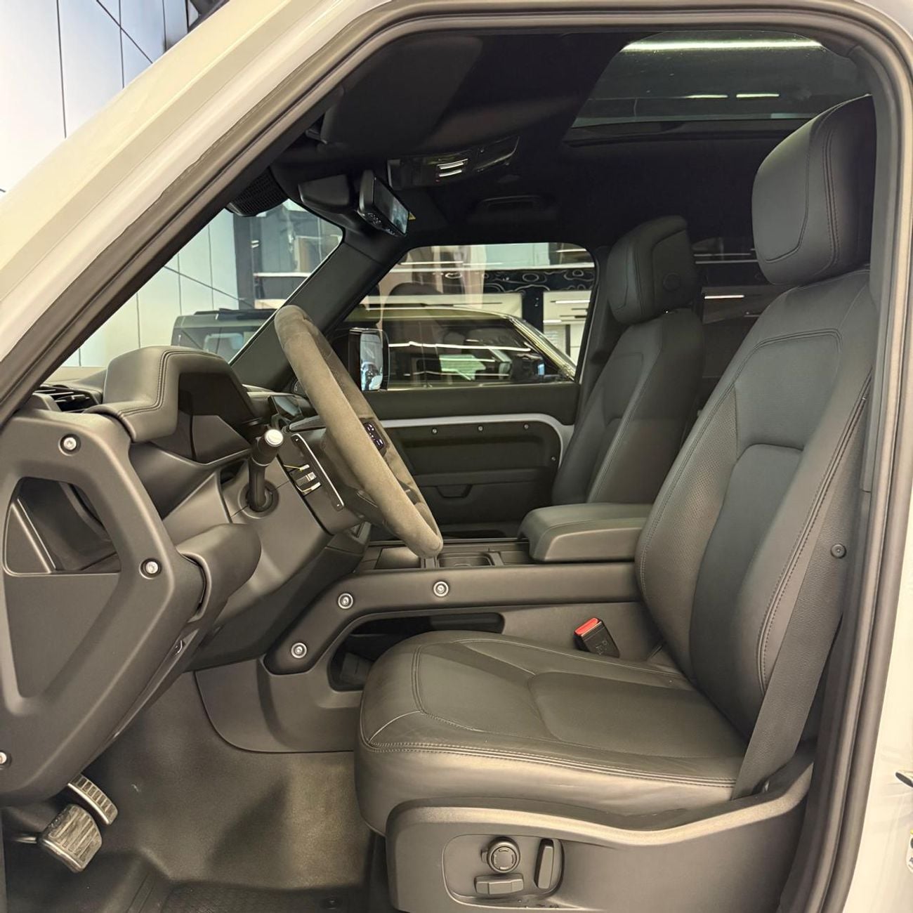 Land Rover Defender 110 525 EDITION